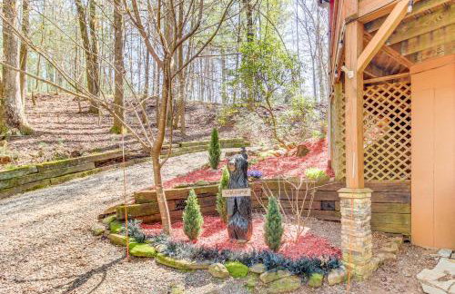 Secluded Cherry Log Cabin with Hot Tub and Swings! - Photo 41