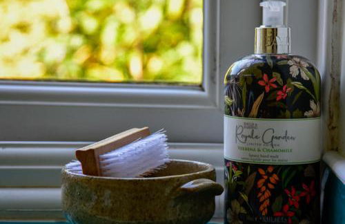 Cosy cottage in Bridport centre - Photo 56