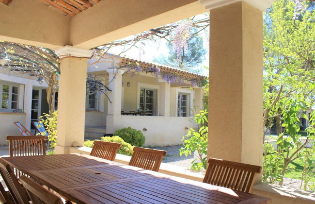 Holiday Home in Tourtour With Private Pool - Foto 33