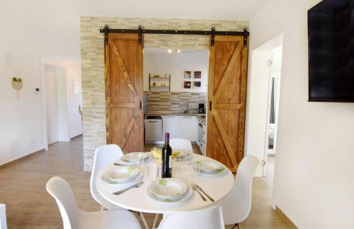 Relaxing holiday home with shared pool - Foto 14