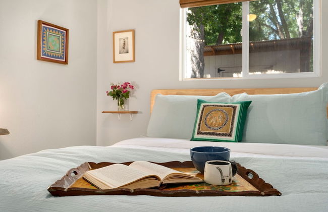 Old Town Retreat w/ Vintage Flair Near Csu, Bikes! - Photo 8