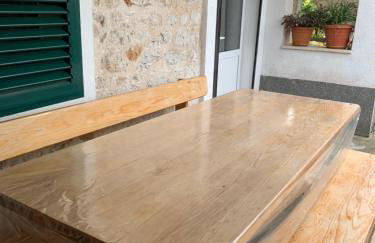 Fig Tree Murter - Photo 3