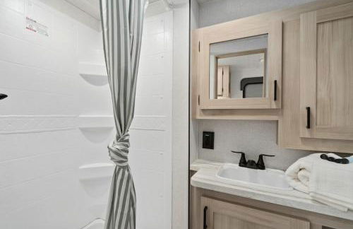 New Listing RV in Mount Dora 45 Mins from Disney - Foto 19