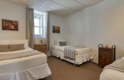 Scenic Catskills Retreat • Pool Hot Tub Game Room Lake Views Mountainview Estate by AvantStay - Foto 30