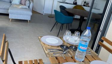 BELLA CRUZ 66 m2 prestations premium, wifi, balcon, parking avec borne de recharge électrique, plage Prieuré, Commerces - Foto 4