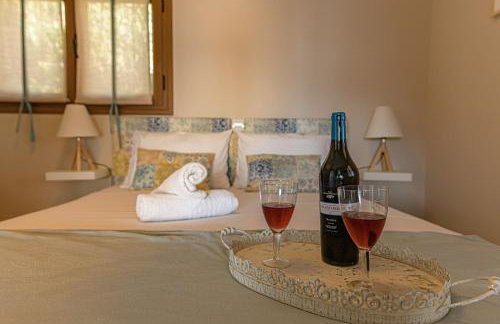 Paralio Astros Beachfront Suites - Photo 23