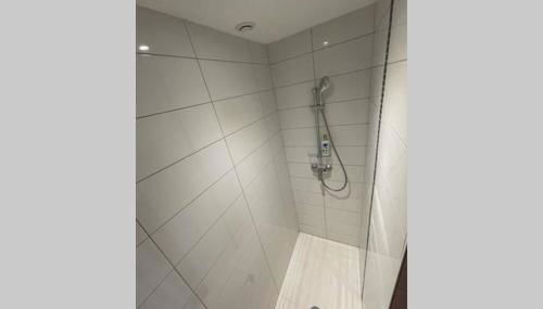 Spacieux n°8 en centre historique - Foto 4