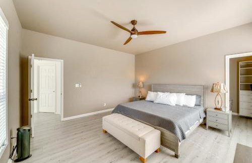 Porch and Game Room! Getaway on Lookout Shoals Lake - Foto 13