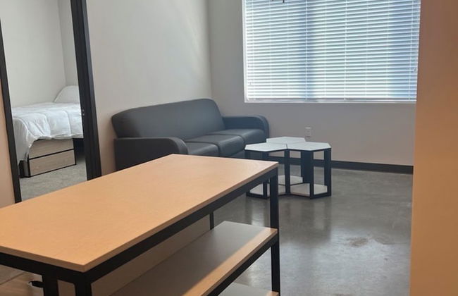 Atmosphere Lincoln - Photo 36