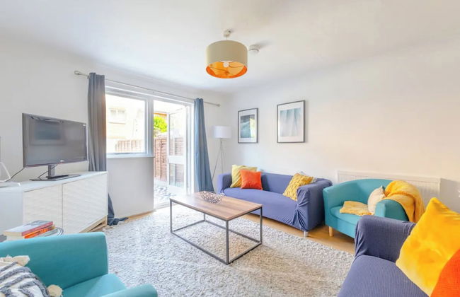 Lovely 4 Bed House w Garden, 1 Stop to Waterloo - Foto 28