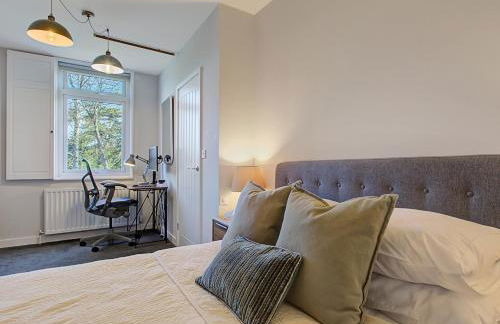 Stylish, business traveller friendly apartment, with free parking and Netflix - Foto 3