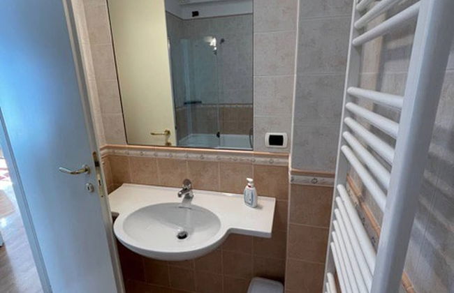 Solemare Apartments Blu Moon Suite - Photo 7