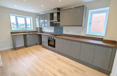 3-Bed, Sleeps 5, 3 Bath, Parking, WiFi - Foto 8