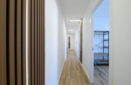 APT-Inside the Wall-Family,Games,Relax,History - Foto 16