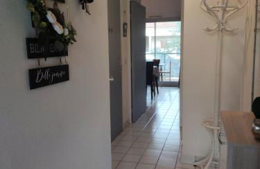 APPARTEMENT AU CALME AVEC PISCINE ET PARKING dans résidence securisée - Foto 12