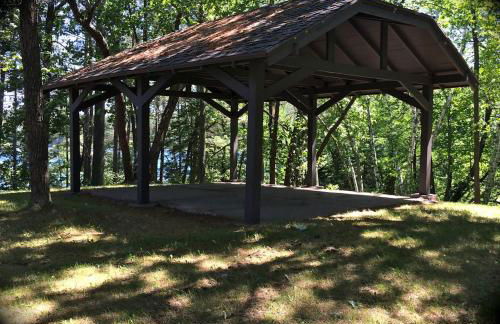 Stunning Cabin Getaway Surrounded by Towering Pine Trees in Walker, Minnesota - Foto 17