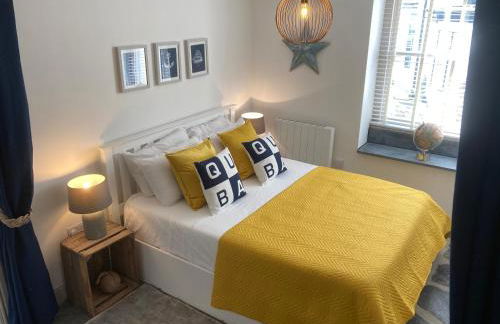 FROM BBC1s BEYOND PARADISE - - Prospect House - - 17th Century Character COTTAGE - - CONNECTING APARTMENTS - - Kids Bunk Room - - Free Public Parking - Foto 28