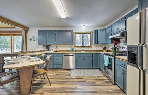 Lakefront Mercer Home Private Dock and Kayaks! - Foto 2