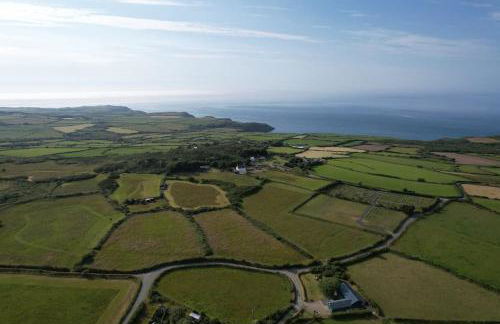 The Hut@Trefechan Wen - Coastal Coziness! - Photo 21