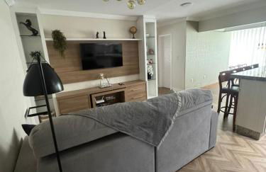 Apartamento na Praia do Perequê - Foto 1