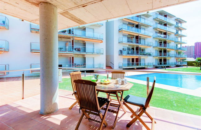 Apartment in Roses Near the Beach - Photo 14