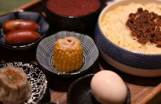 Golden Age Hotel - Photo 77