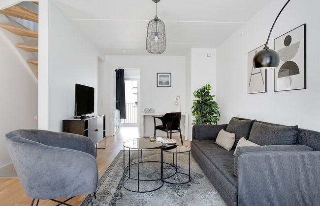 Sanders Fields - Chic 3-bdr Townhouse w Terrace - Foto 8