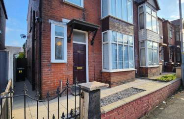 Newly Refurbished 3 Bedroom House with Lovely Garden - Foto 7