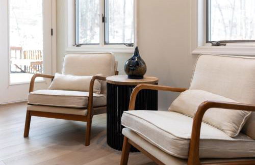 Large Luxury Home with Media Room and Game Room - 10 mins to Campus & Stadium - Foto 15