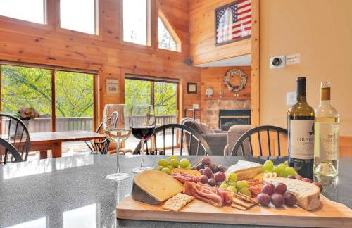 Massive Log Chalet with Hot Tub - Foto 76