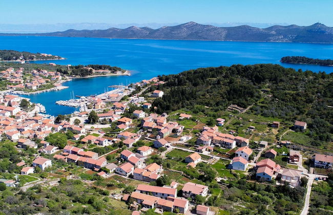 Holiday Home in Veli Iz With Fenced Garden - Foto 24