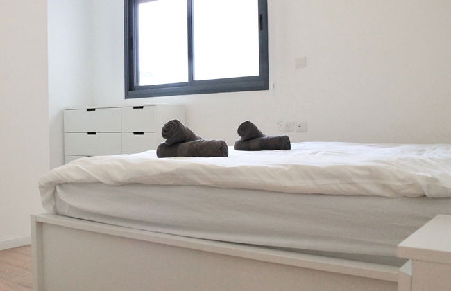 Stunning Duplex Near the Sea - Photo 22