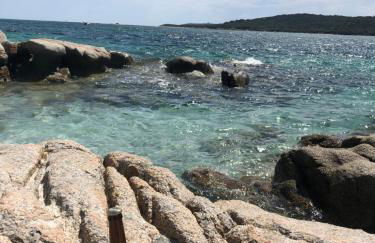 Duplex vue mer EXCEPTIONNELLE en Corse du sud proche plage - le 180Corse - Foto 48