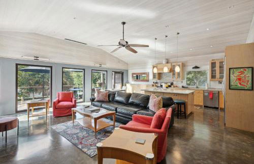 Folly Vacation 620 Three Bedroom Home, one block to the beach and pet friendly - Foto 12