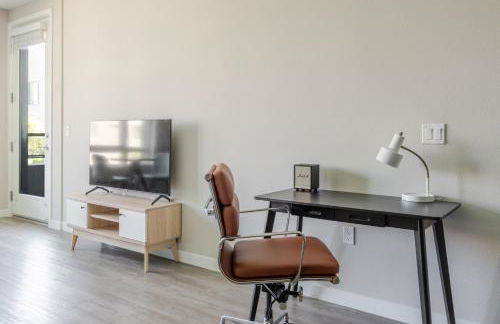 Blueground Santa Clara pool nr Central Park SFO-1933 - Photo 4