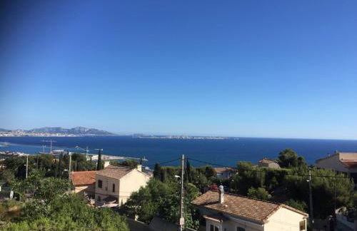 maison entièrement climatisée vue d'exception mer et rade de Marseille avec piscine 8 personnes - Foto 48
