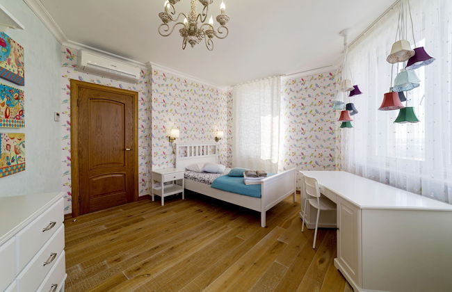 Clever House Apartments - Photo 27