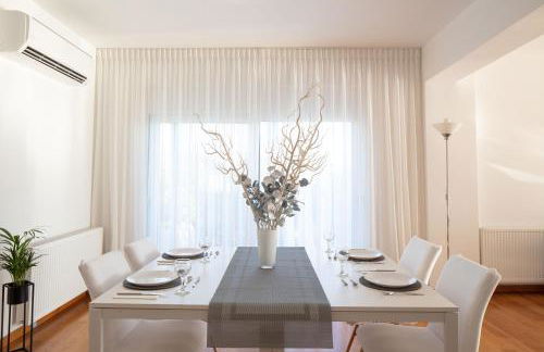 ATHENS RIVIERA Grand Panoramic Villa Lagonissi - Photo 16