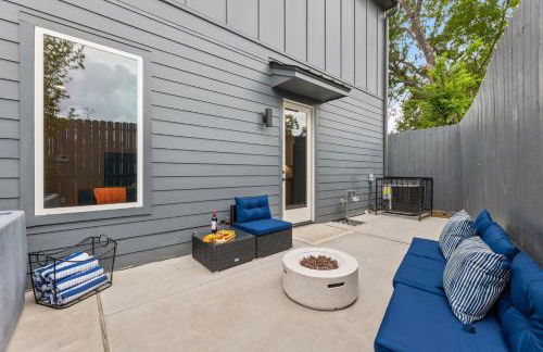 Brand New 3BR 2 5BA Home with Hot Tub - Photo 35