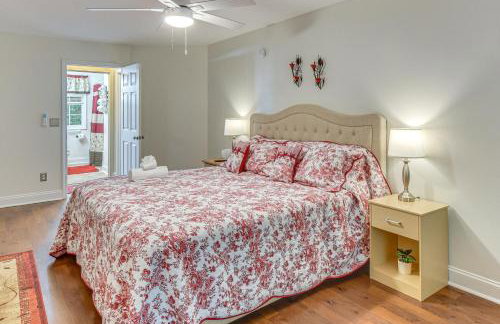 Enchanting Creekside Cottage with Hot Tub - Foto 21