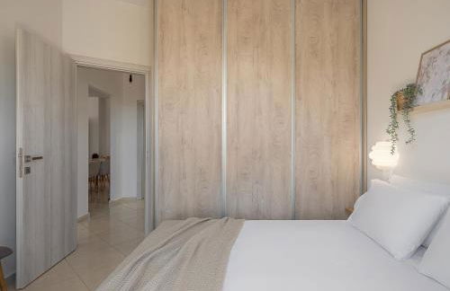 Sol Luxury Apartment - close to the beach with a private heated mini pool - Foto 62