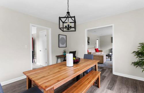 10 Min to Downtown-Modern in Magic City-Both Units - Foto 20