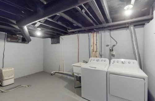 The Playmakers Funhouse-HOF Village - Foto 16