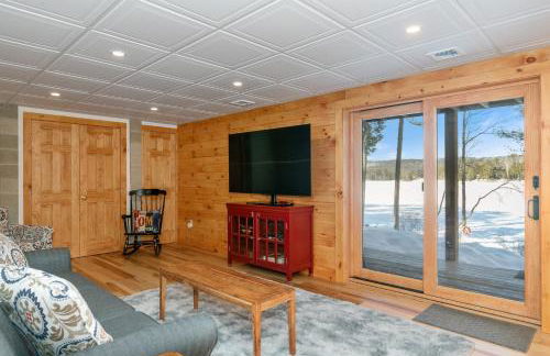 Hermit Lake Winter Retreat Ski, Skate & Game Room - Foto 8