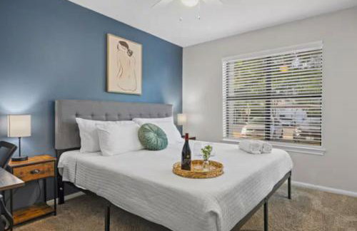 3BEDS, Resort, Pool, near UT 5mins to Downtown - Foto 18