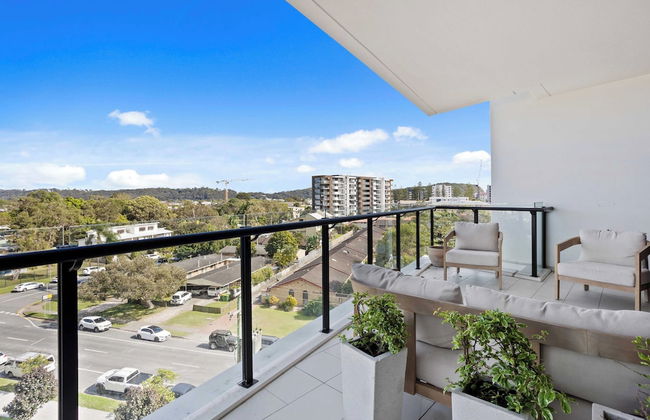 Palm Beach Luxury with Hinterland Views - Photo 20