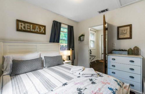 Bungalow Downtown Easy Airport Access Family Friendly - Foto 18