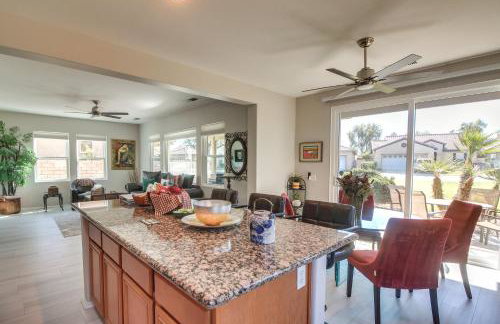 2 Mi to Coachella: Indio Home w/ Outdoor Oasis - Foto 11