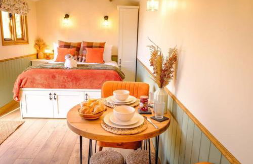 Lintmill Lodges - Heather Shepherds Hut - Foto 2