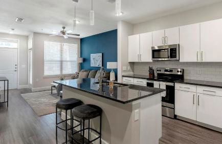 Landing Stylish 1BD Clubhouse Pool - Foto 4